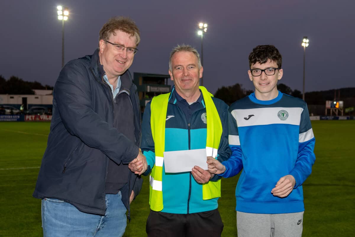 Rory and Tony O Mahony with Aidan Campbell